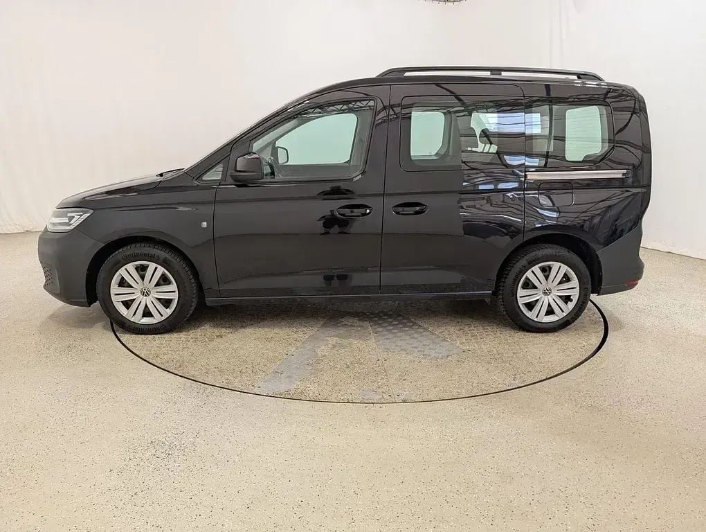 Gebraucht VW Caddy 122 PS (89 kW) 2023 Deep black perleffekt Van / Kleinbus