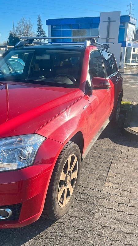 Gebraucht Mercedes GLK200 143 PS (105 kW) 2011 Rot SUV
