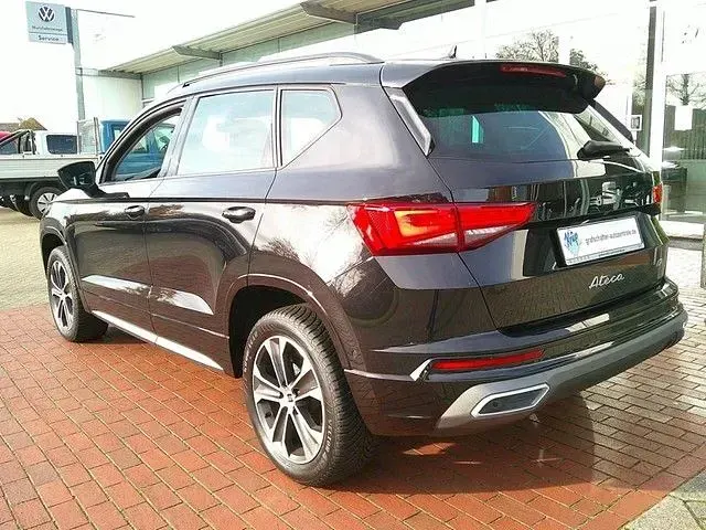 Gebraucht Seat Ateca FR 150 PS (110 kW) 2024 Schwarz SUV