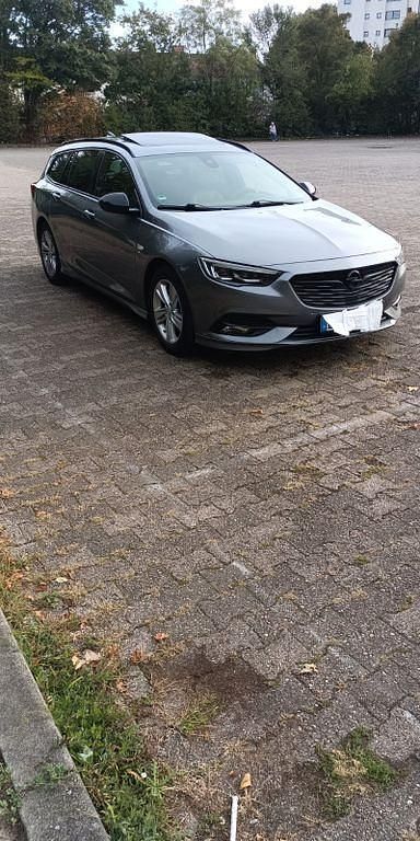 Grau Gebraucht 2018 Opel Insignia Exklusiv Kombi | 18.500 € (Teuer) - Bild 1/4