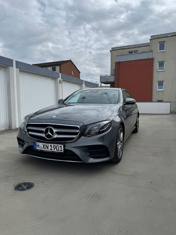 Brugt Mercedes E220 194 HK (142 kW) 2018 Grå Sedan