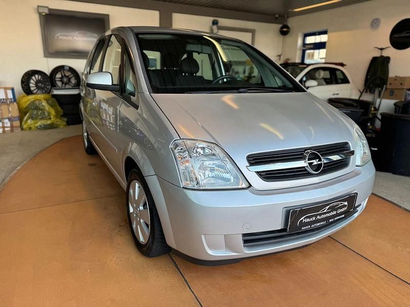 Gebraucht Opel Meriva Cosmo 101 PS (74 kW) 2005 Silber Van / Kleinbus