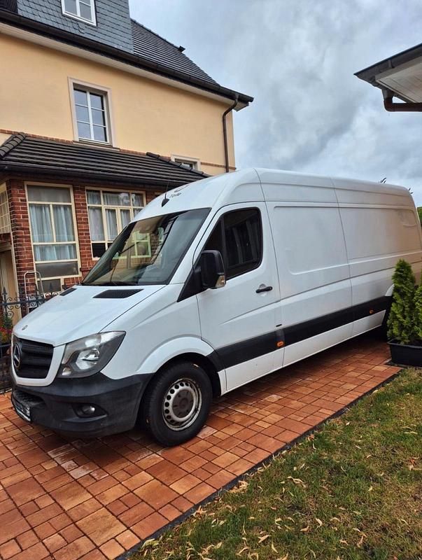 Weiß Gebraucht 2014 Mercedes 316 Van | 13.850 € - Bild 1/4