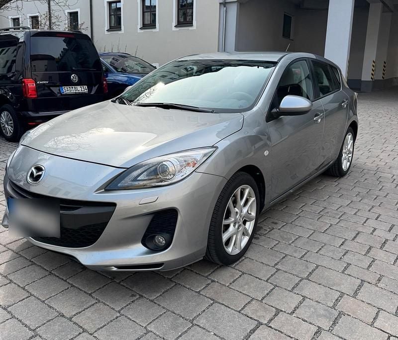 Gebraucht Mazda 3 105 PS (77 kW) 2012 Grau Limousine