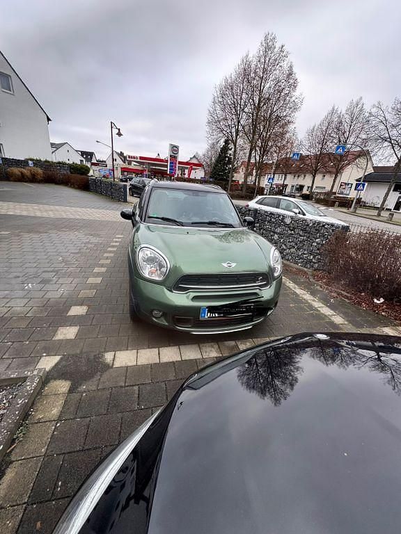 Grün Gebraucht 2014 Mini Cooper SD Countryman SUV | 10.200 € (Fairer Preis) - Bild 1/4