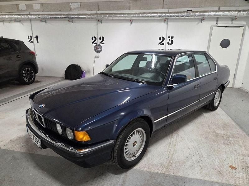 Gebraucht BMW 735 211 PS (155 kW) 1988 Blau Limousine