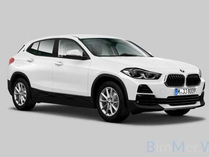 Alpinweiss iii Gebraucht 2022 BMW X2 Advantage SUV | 26.800 € (Fairer Preis) - Bild 1/4