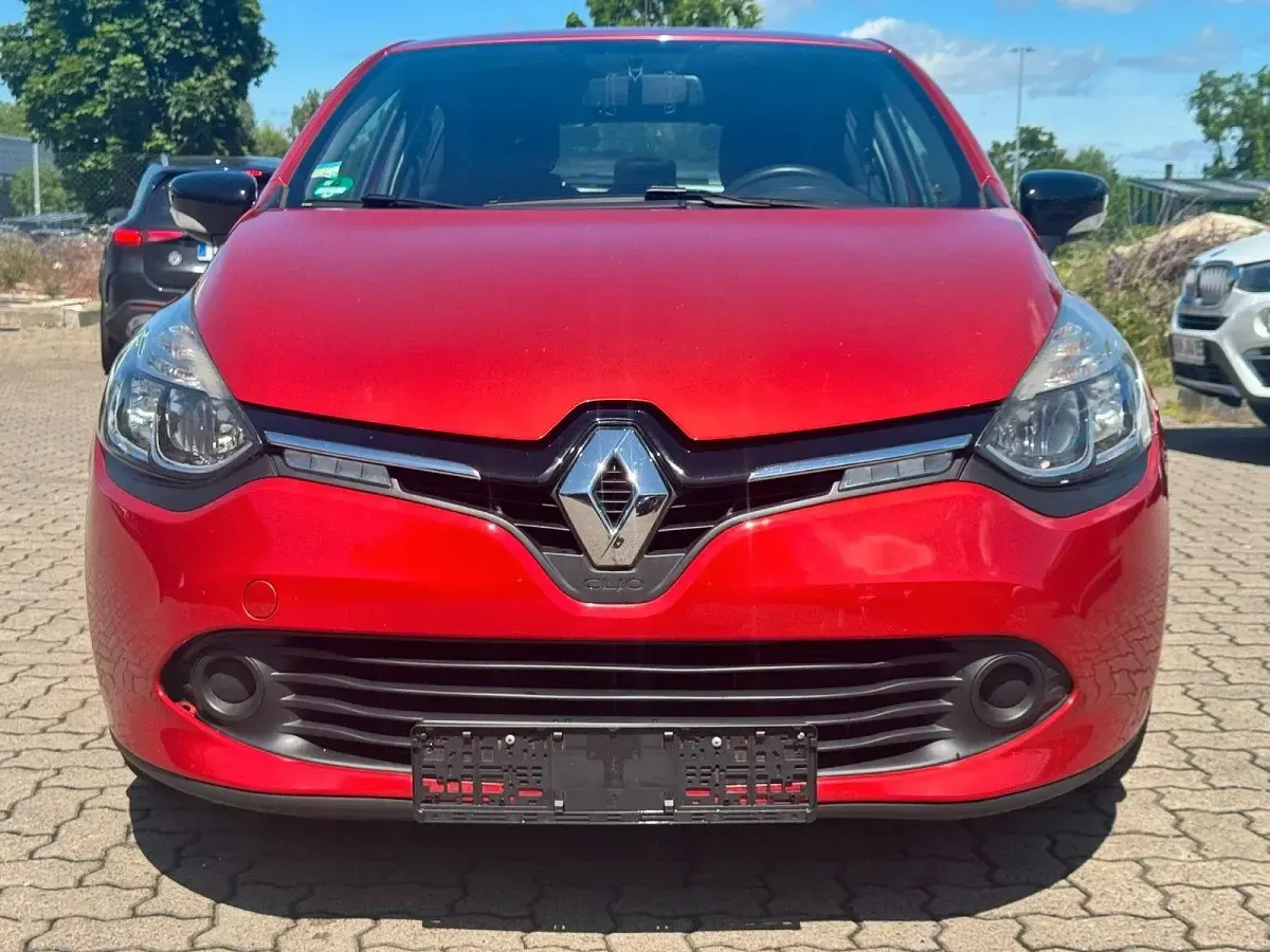 Gebraucht Renault Clio IV Dynamique 73 PS (53 kW) 2015 Rot Kleinwagen