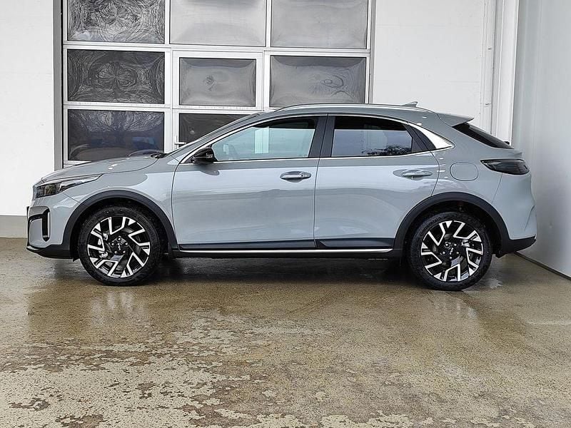 Neu Kia XCeed 179 PS (131 kW) 2026 Wolf grey SUV