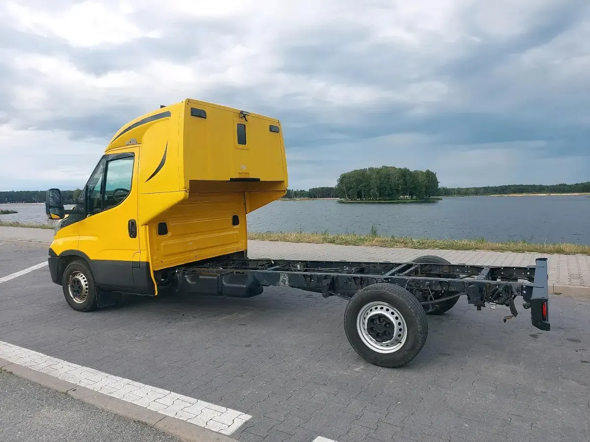 Gebraucht Iveco Daily 180 PS (132 kW) 2017 Gelb