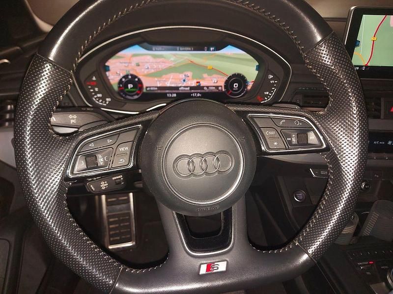 Gebraucht Audi A5 Cabriolet Ambiente 218 PS (160 kW) 2018 Schwarz Cabrio