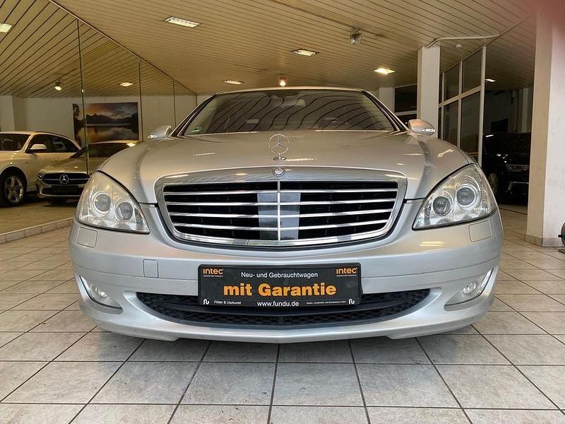 Usata Mercedes S350 272 CV (200 kW) 2007 Argento Berlina