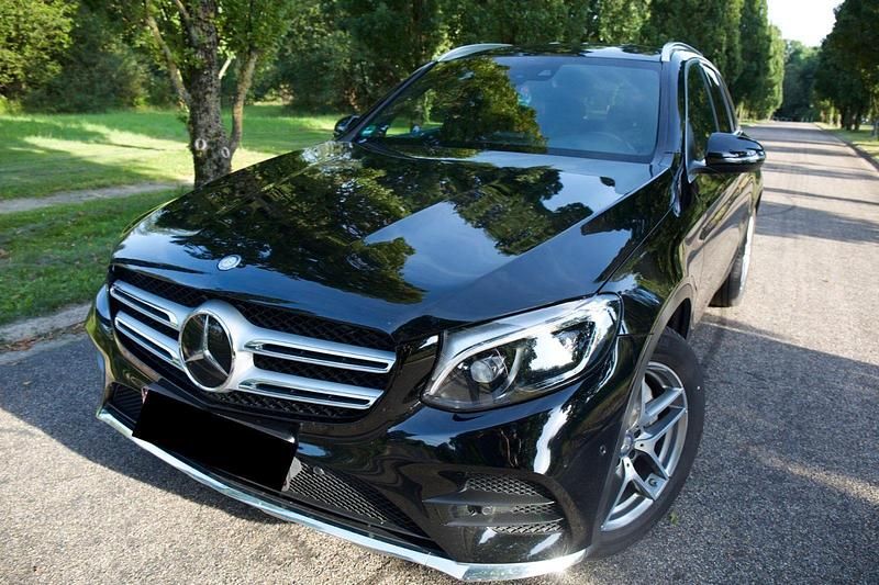 Gebraucht Mercedes GLC220 AMG line Plus 170 PS (125 kW) 2016 Schwarz SUV
