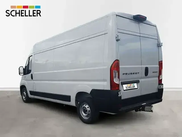 Gebraucht Peugeot Boxer 140 PS (102 kW) 2025 Weiß Van