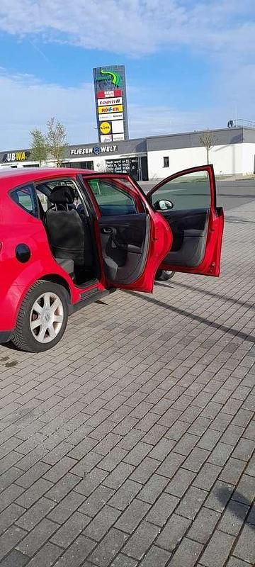 Second-hand Seat Altea Reference 102 CP (75 kW) 2005 Monovolum