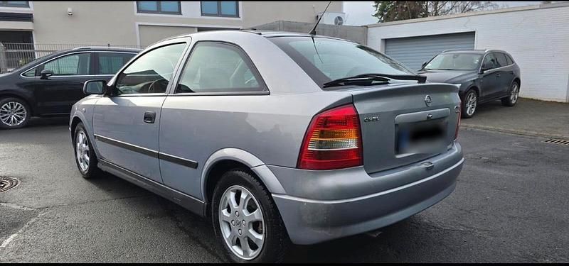 Brugt Opel Astra 2001 Sølv Coupe