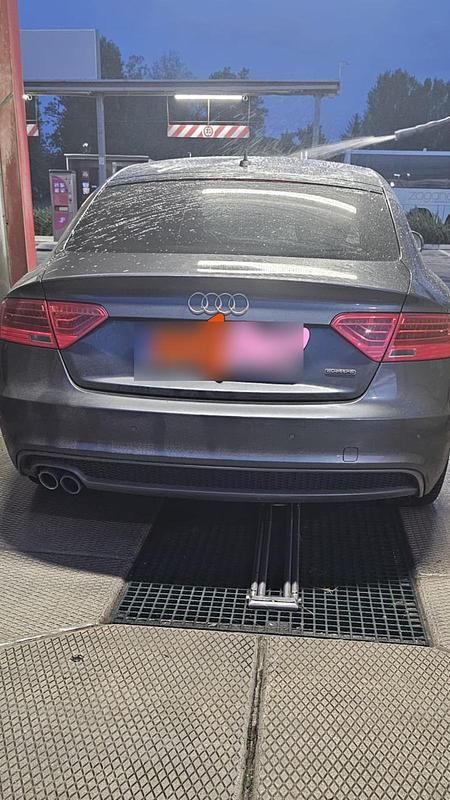 Gebraucht Audi A5 S-Line 194 PS (142 kW) 2015 Grau Coupé