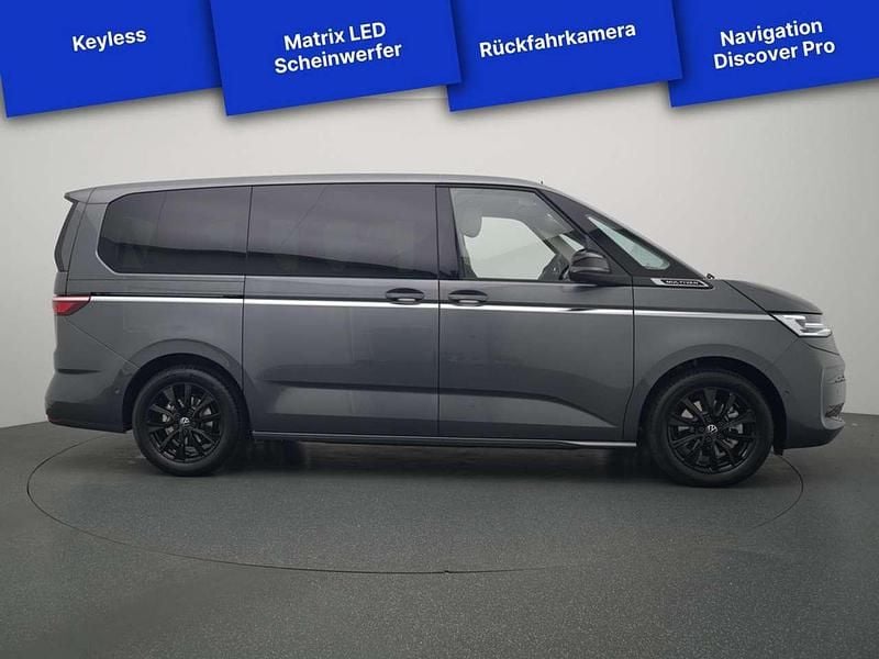 Second-hand VW Multivan Style 150 CP (110 kW) 2026 Gri Monovolum
