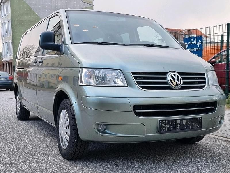 Gebraucht VW T5 174 PS (127 kW) 2005 Grün Van