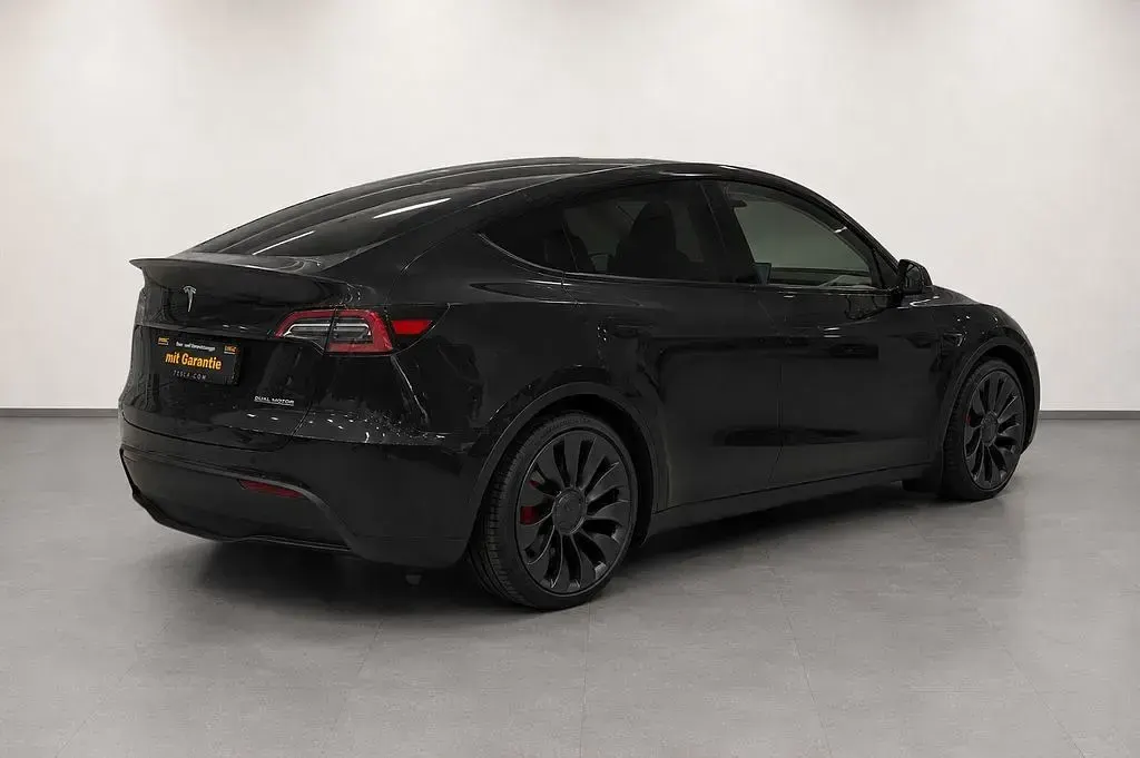 Gebraucht Tesla Model Y Performance 392 kW (534 PS) 2023 Schwarz SUV