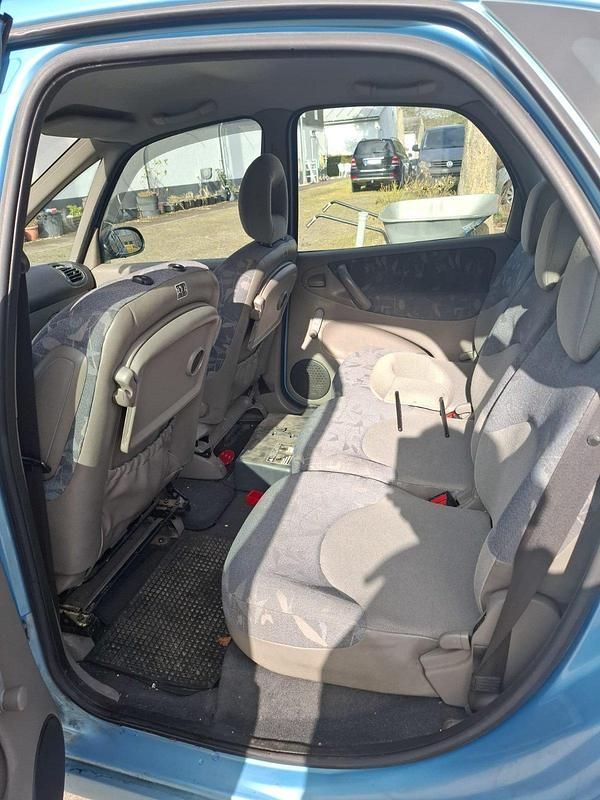 Gebraucht Citroën Xsara 95 PS (69 kW) 2000 Blau Van / Kleinbus