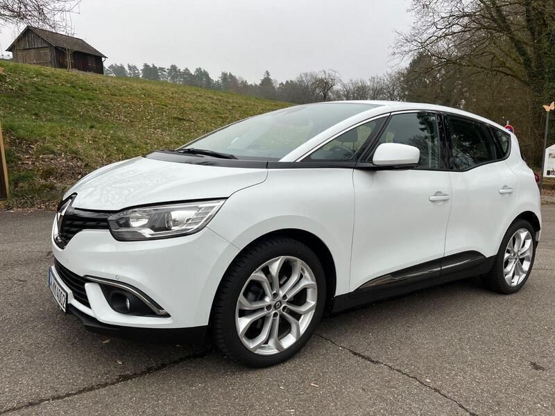 Weiß Gebraucht 2017 Renault Scénic IV Van / Kleinbus | 10.000 € (Fairer Preis) - Bild 1/4