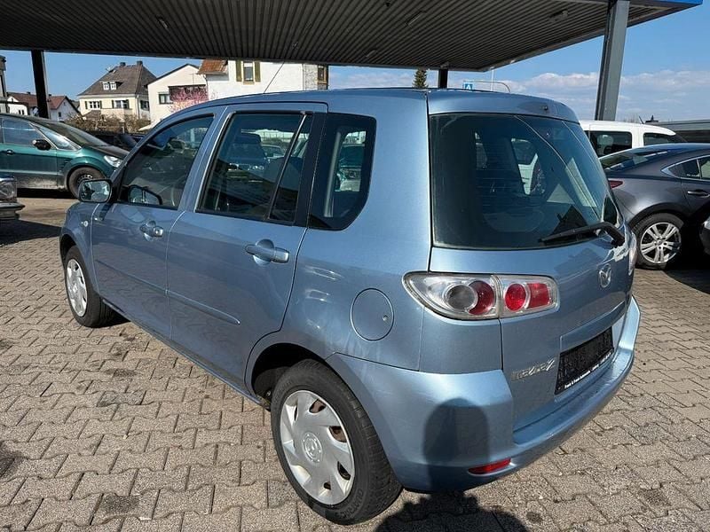 Usata Mazda 2 Active 80 CV (58 kW) 2007 Blu Utilitaria