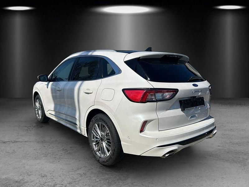 Gebraucht Ford Kuga Vignale 224 PS (164 kW) 2022 Arktisweiß (metallic) SUV