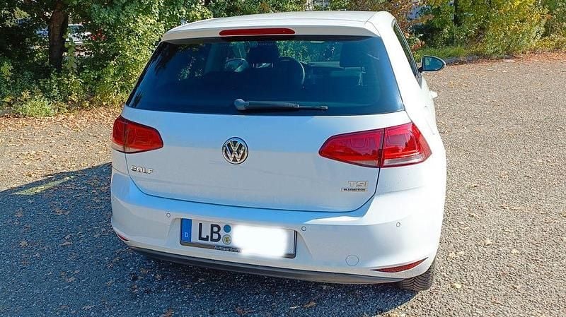 Gebraucht VW Golf VII Trendline 86 PS (63 kW) 2013 Weiß Limousine