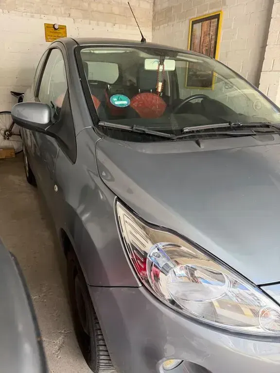 Gebraucht Ford Ka Trend 69 PS (50 kW) 2013 Grau Kleinwagen