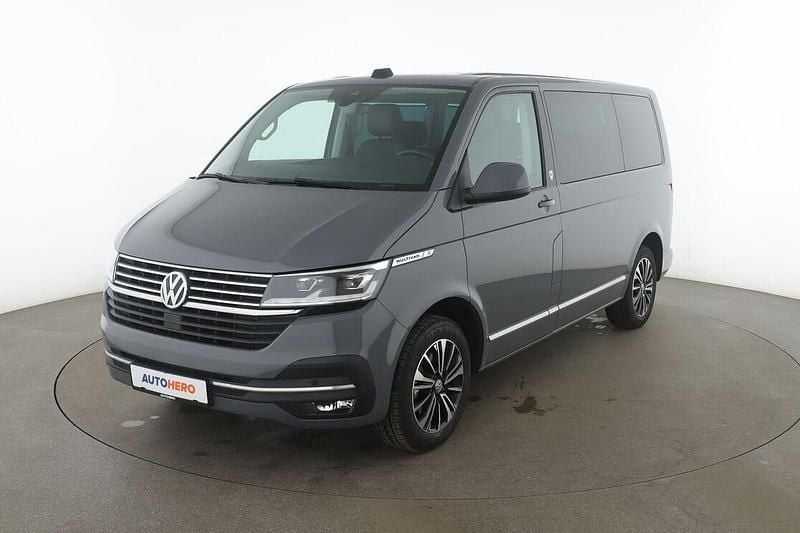 Second-hand VW Multivan Generation Six 150 CP (110 kW) 2022 Gri Monovolum
