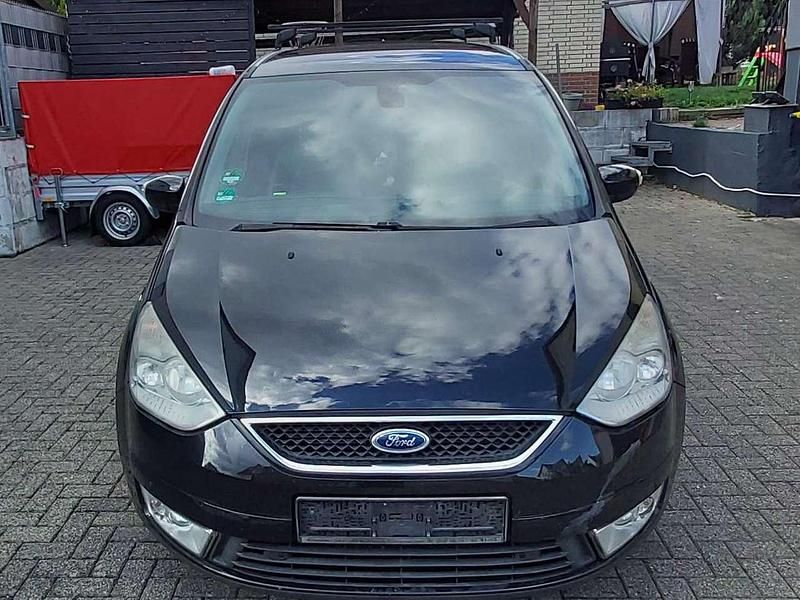 Schwarz Gebraucht 2007 Ford Galaxy Ghia Van / Kleinbus | 2.500 € (Fairer Preis) - Bild 1/4