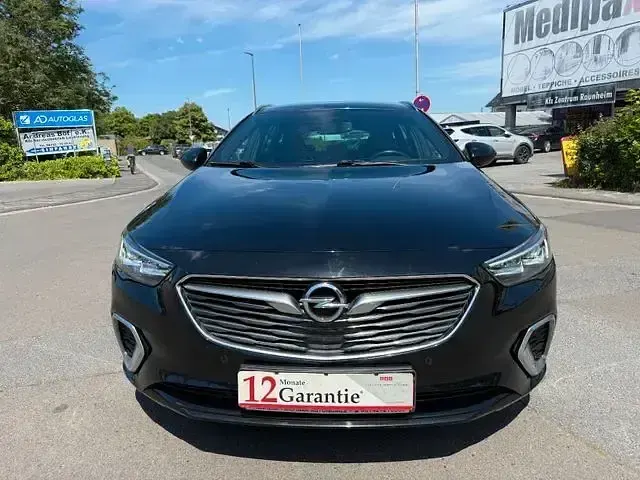 Usata Opel Insignia 209 CV (153 kW) 2018 Nero Station wagon