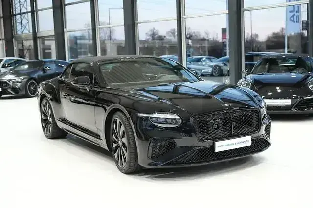 Second-hand Bentley Continental 680 CP (500 kW) 2025 Negru Cabrio
