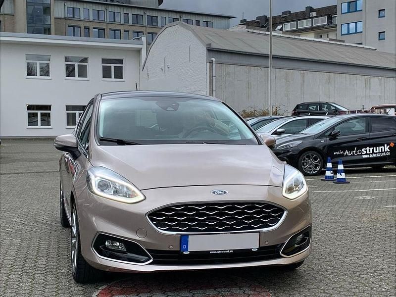 Gebraucht Ford Fiesta Vignale 101 PS (74 kW) 2018 Grau Kleinwagen