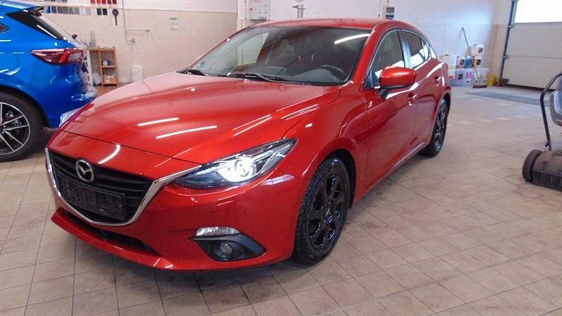 Rot Gebraucht 2014 Mazda 3 Center-Line Limousine | 9.495 € (Guter Preis) - Bild 1/4