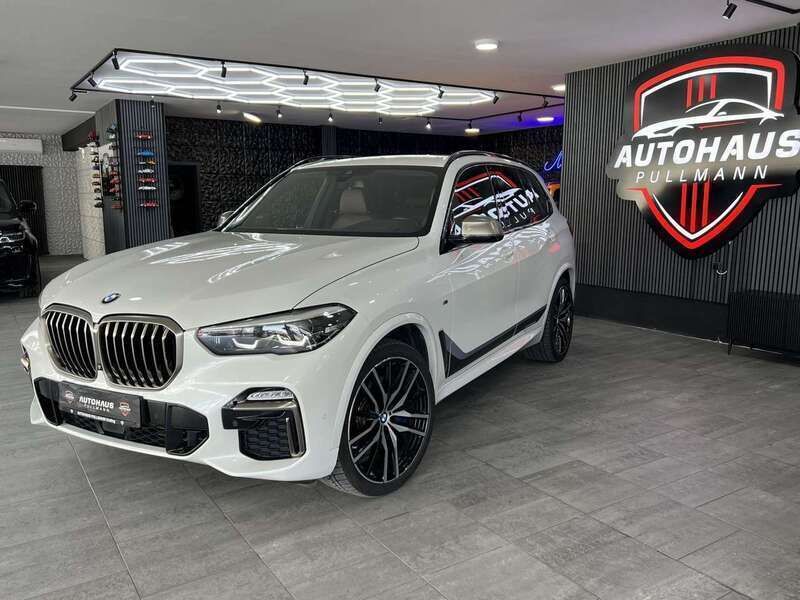 Mineralweiss metallic Gebraucht 2020 BMW X5 M SUV | 48.900 € (Guter Preis) - Bild 1/4