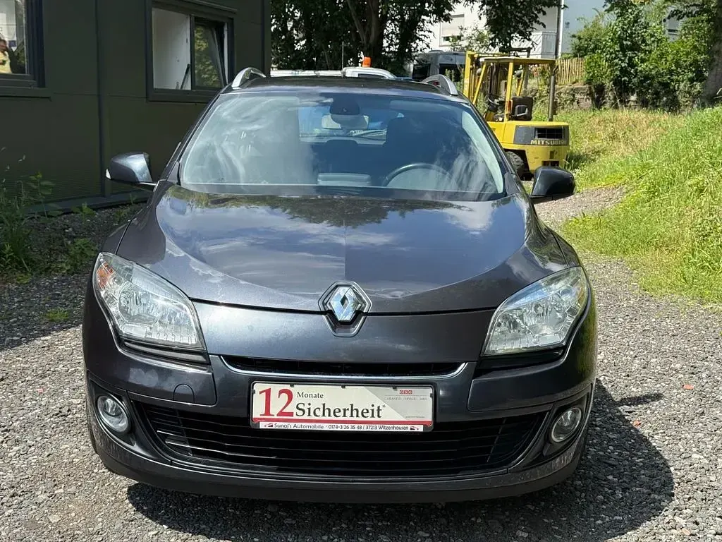 Gebraucht Renault Mégane Initiale Paris 110 PS (80 kW) 2013 Grau Limousine