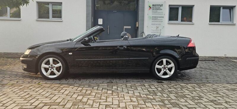 Schwarz Gebraucht 2004 Saab 9-3 Cabriolet Vector Cabrio | 3.999 € (Fairer Preis) - Bild 1/4