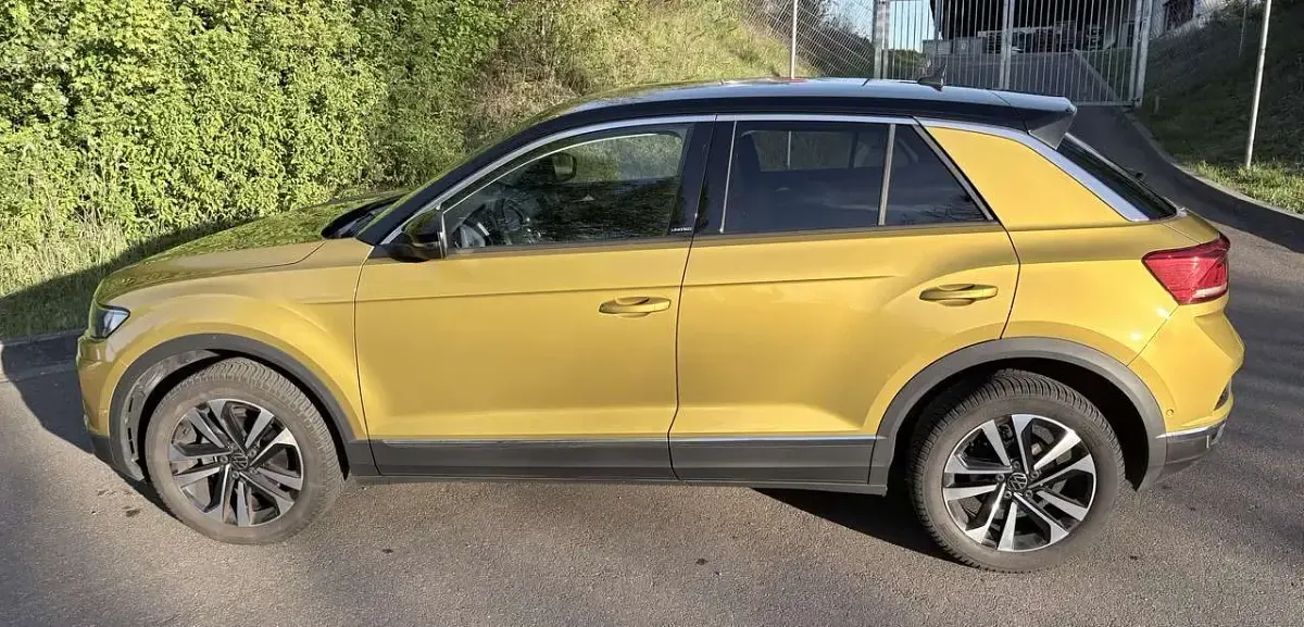Gebraucht VW T-Roc United 150 PS (110 kW) 2020 Gelb SUV