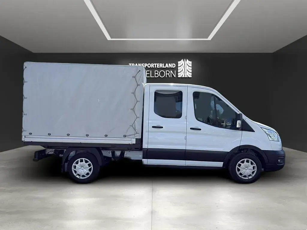 Używany Ford Transit Trend 131 KM (96 kW) 2021 Biały Minivan