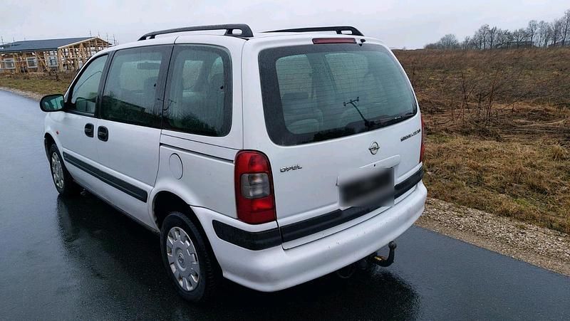 Używany Opel Sintra 141 KM (103 kW) 1999 Biały Minivan
