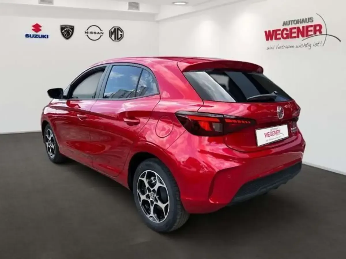 Neu MG MG3 Luxury 194 PS (142 kW) 2025 Como blue metallic Kleinwagen