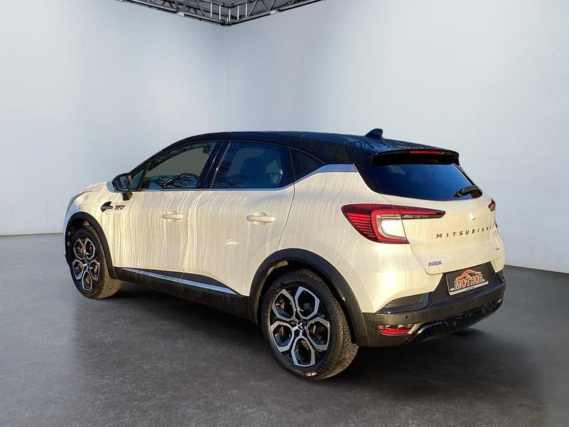 Gebraucht Mitsubishi ASX Top 143 PS (105 kW) 2023 Himalayaweiß / onyxschwarz SUV