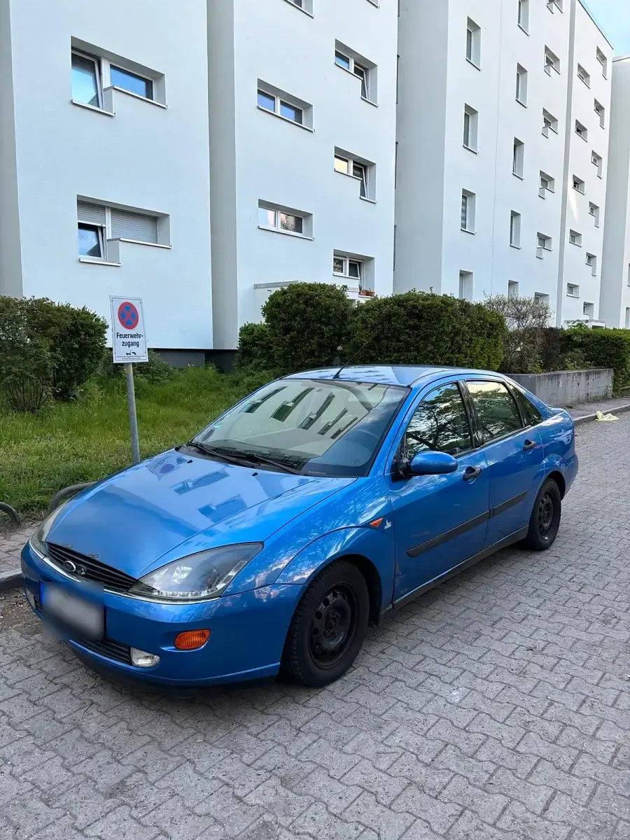 Gebraucht Ford Focus 115 PS (84 kW) 1999 Limousine