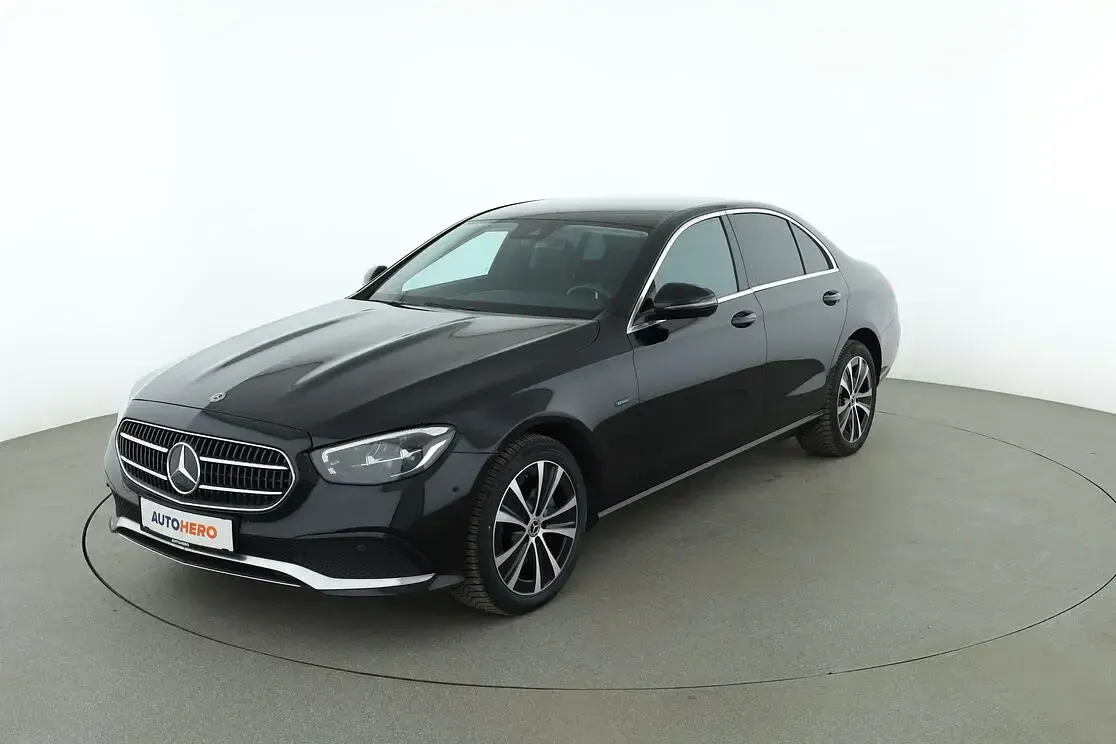 Gebraucht Mercedes E300 Avantgarde 2021 Limousine