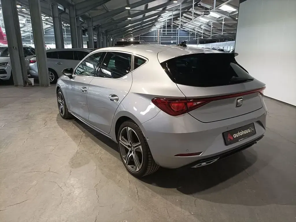 Gebraucht Seat Leon FR 150 PS (110 kW) 2023 Silber Limousine