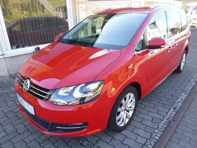 Gebraucht VW Sharan Highline 150 PS (110 kW) 2019 Rot Van / Kleinbus