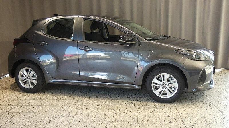 Neu Mazda 2 Center-Line 116 PS (85 kW) 2026 Grau Kleinwagen