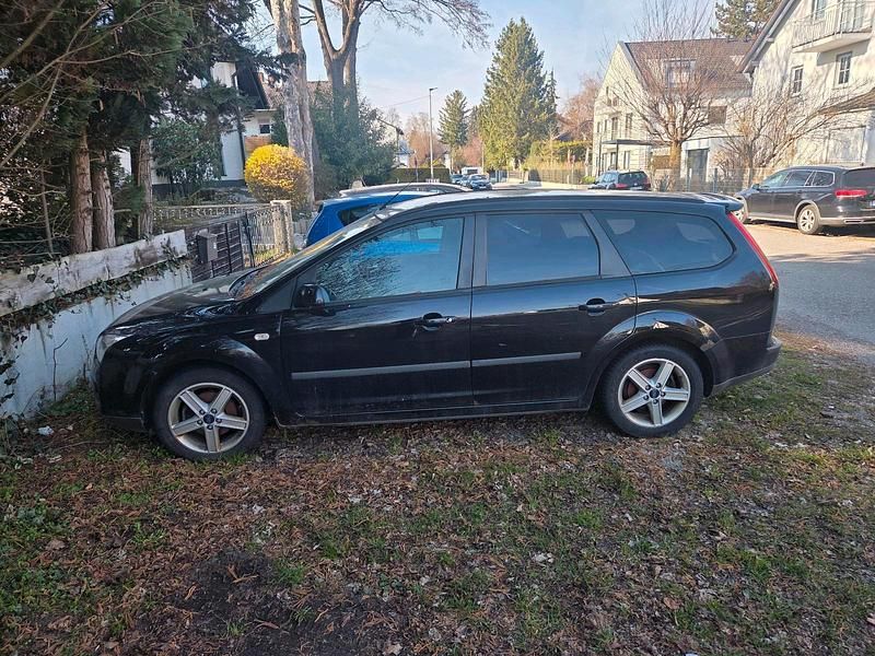 Gebraucht Ford Focus 109 PS (80 kW) 2007 Schwarz Limousine